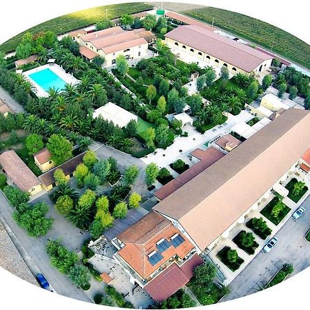 Hotel Tenuta San Francesco Barletta Eksteriør billede